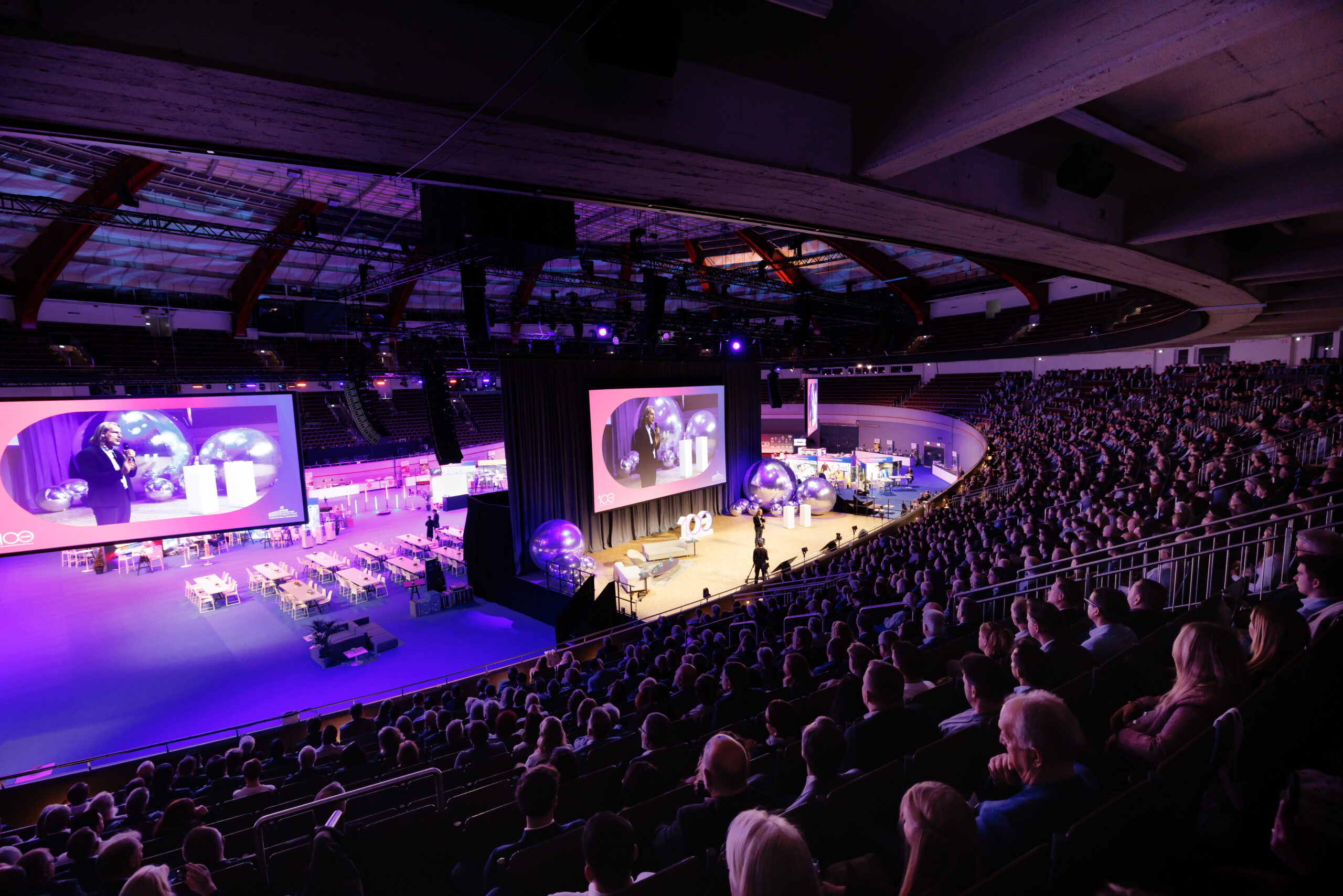 260306_CAF_03_Buhne_418